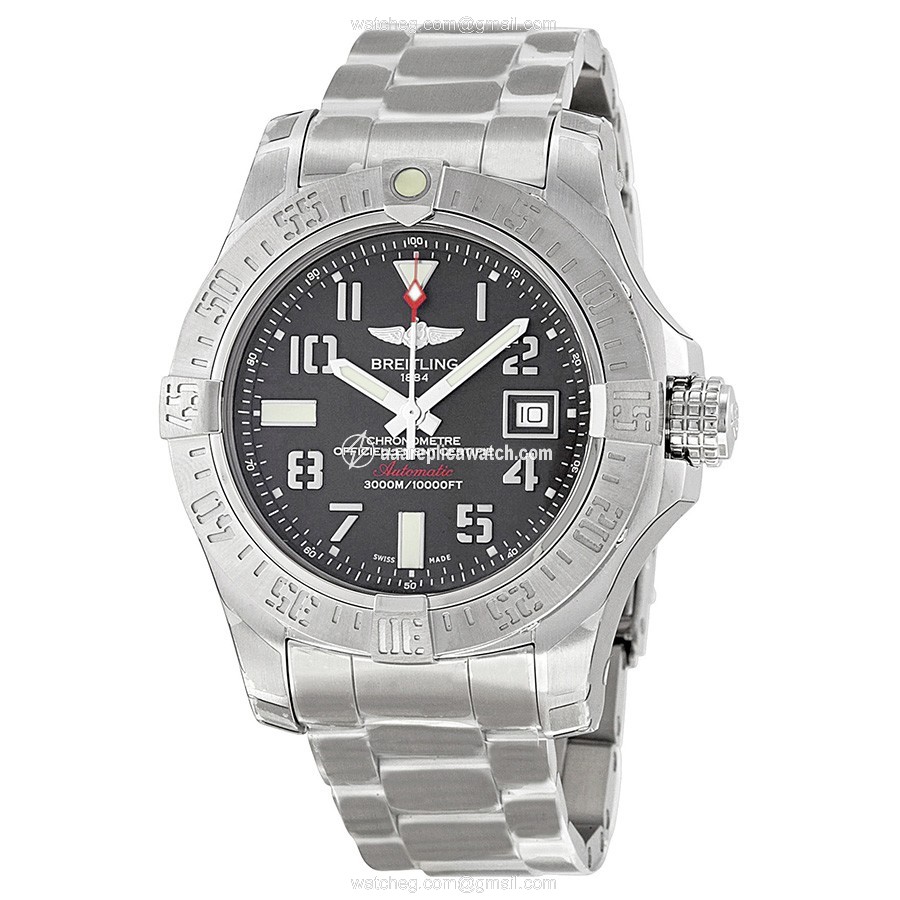 Breitling A1733110/F563SS Avenger Mens Automatic Stainless Steel watch Breitling A1733110/F563SS Avenger Mens Automatic Stainless Steel watch