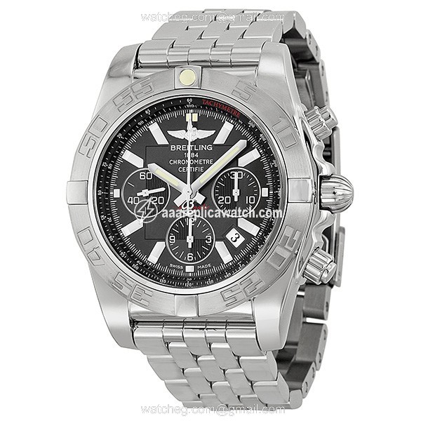 Breitling AB011011-M524 Chronomat Mens Automatic Stainless Steel watch Breitling AB011011-M524 Chronomat Mens Automatic Stainless Steel watch