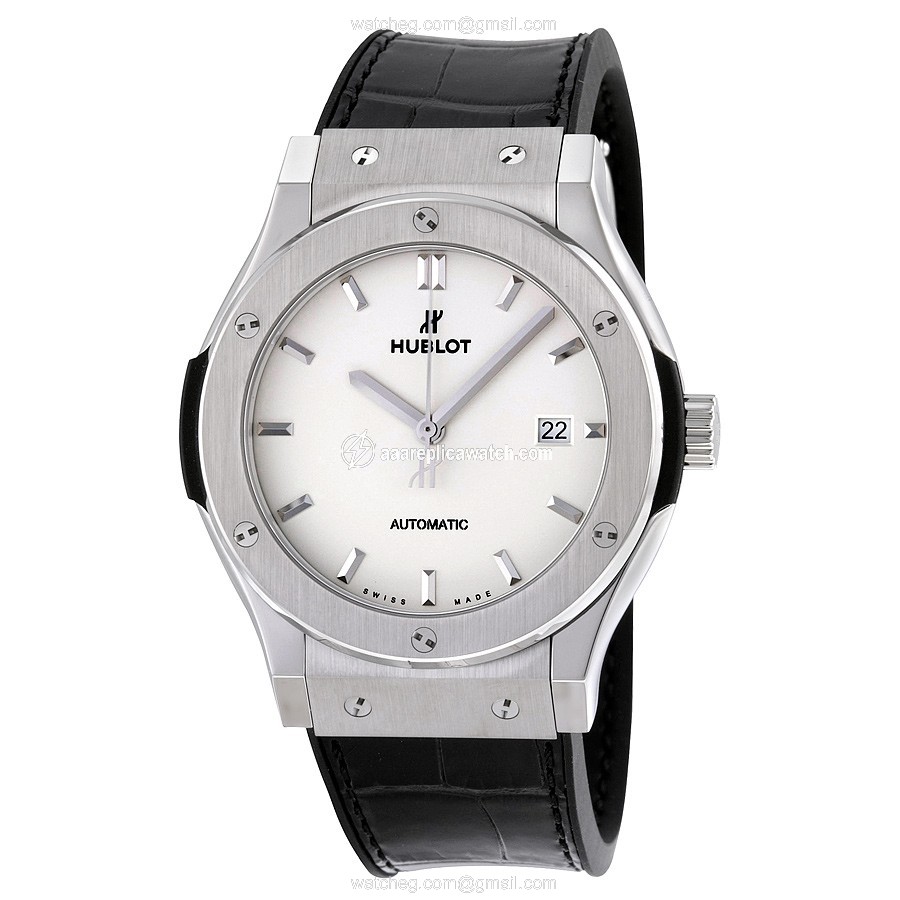 Hublot 542.NX.2611.LR Classic Fusion Mens Automatic Polished and Satin-Finish Titanium watch Hublot 542.NX.2611.LR Classic Fusion Mens Automatic Polished and Satin-Finish Titanium watch