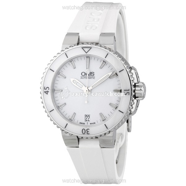 Oris 01 733 7652 4156 07 4 18 31 Aquis Ladies Automatic Stainless Steel watch Oris 01 733 7652 4156 07 4 18 31 Aquis Ladies Automatic Stainless Steel watch