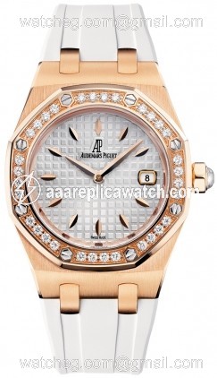 Audemars Piguet 67601OR.ZZ.D010CA.01 Royal Oak Ladies Quartz 18 kt Rose Gold watch Audemars Piguet 67601OR.ZZ.D010CA.01 Royal Oak Ladies Quartz 18 kt Rose Gold watch