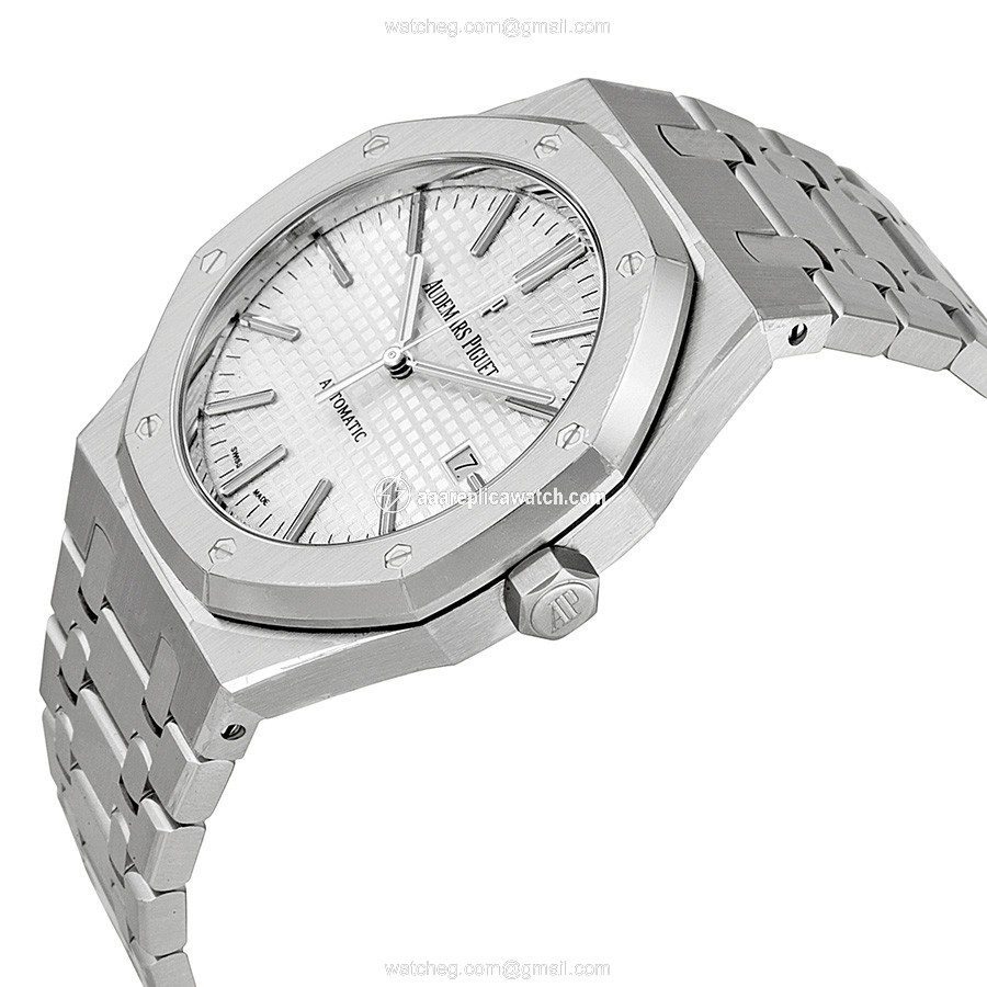 Audemars Piguet 15400ST.OO.1220ST.02 Submariner