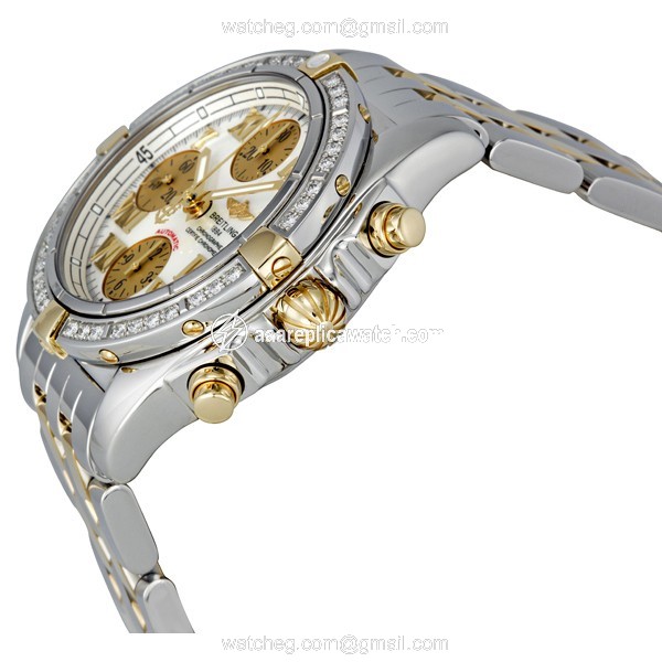 Breitling B13358LA/A597TT Submariner