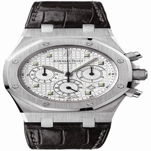 Audemars Piguet 26022BC.OO.D002CR.01 Royal Oak Mens Automatic 18 kt White Gold watch